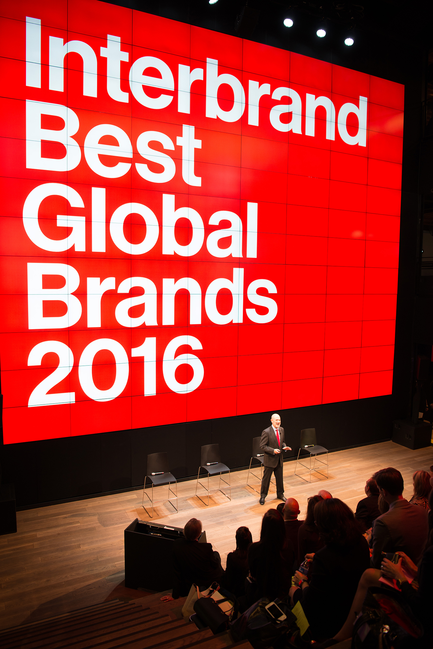 Interbrand Logo, Matthijs Matt van Leeuwen, Kozue Yamada, Andy Payne