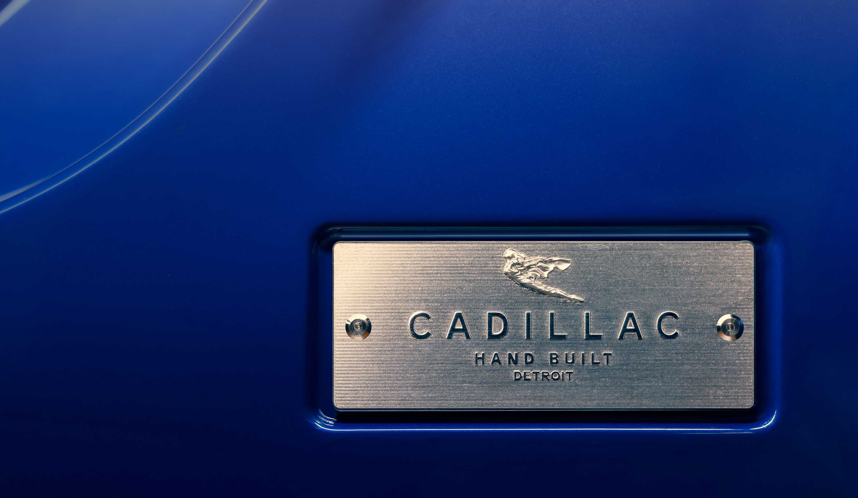 Matthijs van Leeuwen, Matt van Leeuwen, Mother Design, Cadillac, Identity, Logo